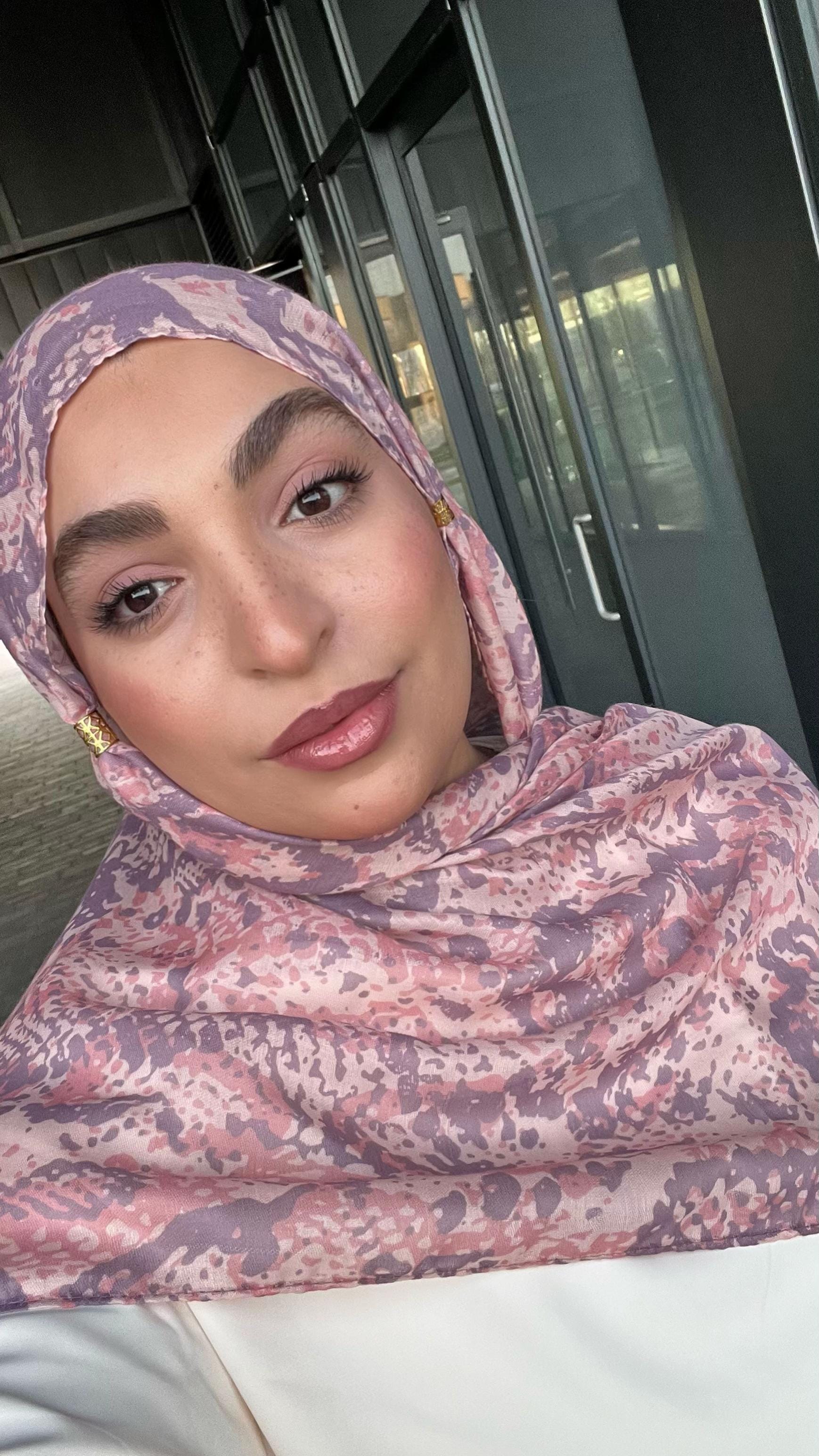 Post 3 by With nesrine on TikTok (video)
