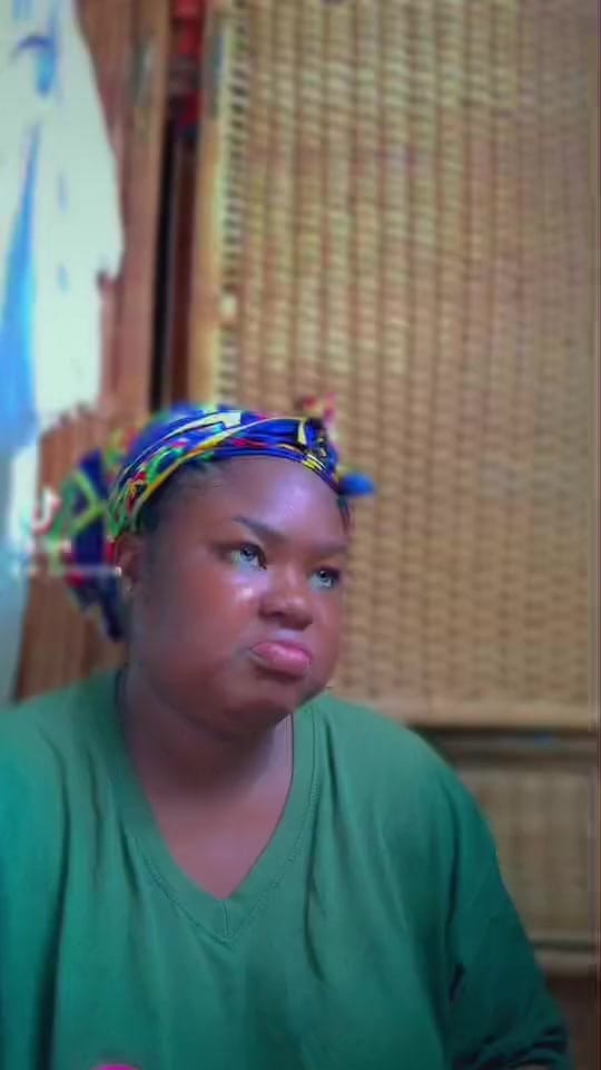 Post 8 by Adjoacheeksy🤑💛 on TikTok (video)