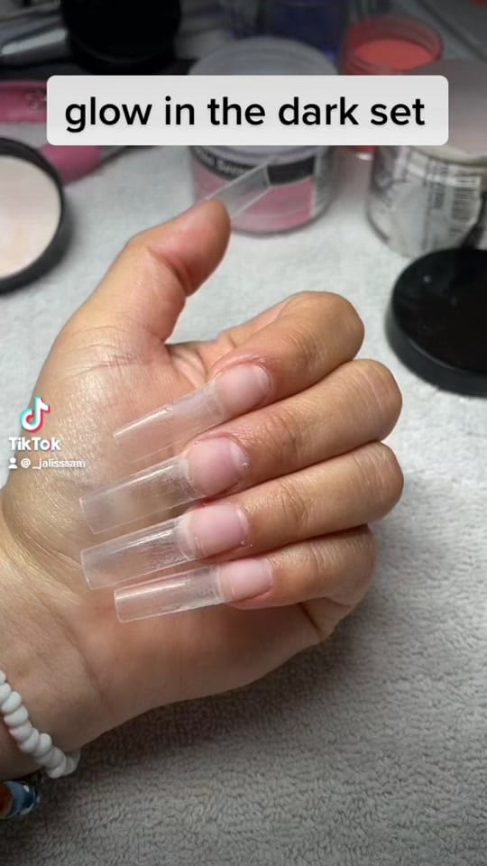 Post 3 by nailssby.jess on TikTok (video)