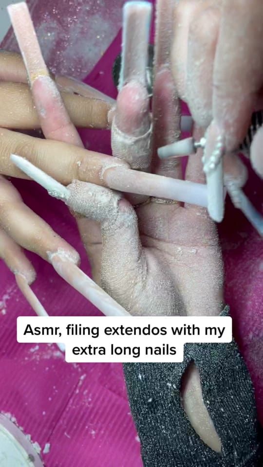 Post 1 by nailssby.jess on TikTok (video)