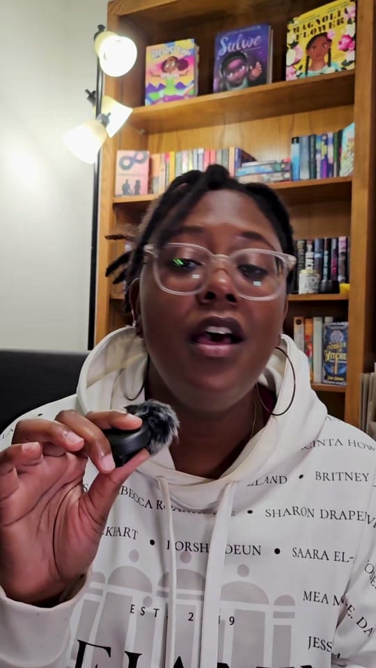 Post 5 by Melanin Library (Chelsea) on TikTok (video)