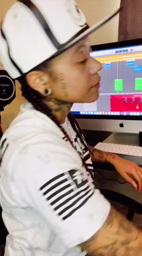 Post 4 by Dreya on TikTok (video)