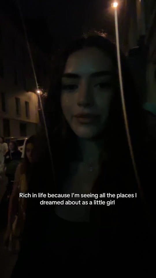 Post 2 by Sueda Erdita🦋 on TikTok (video)