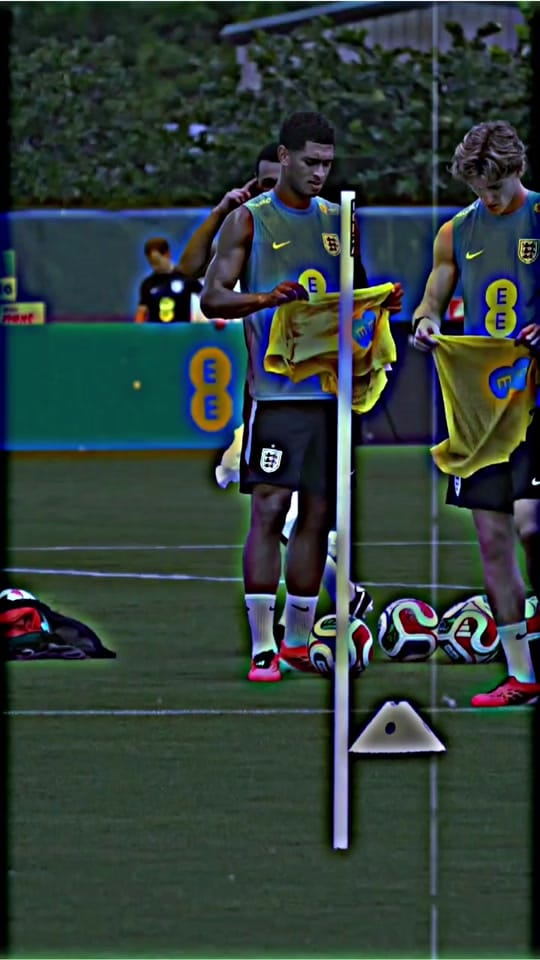 Post 8 by Diego  Forlan 10 on TikTok (video)