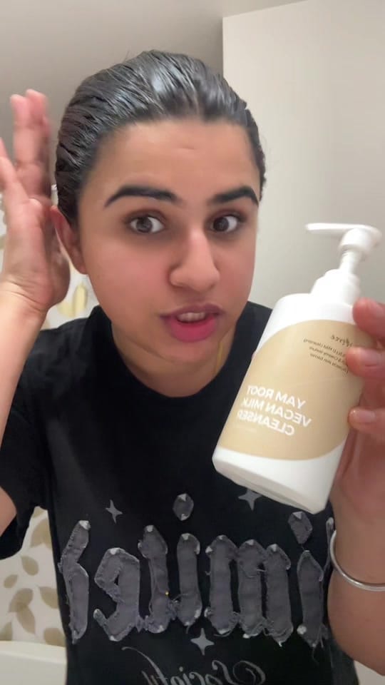 Post 4 by gursimranwaraich on TikTok (video)