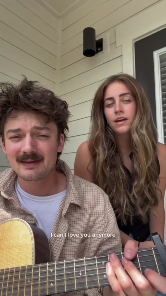 Post 6 by Nora Reese on TikTok (video)