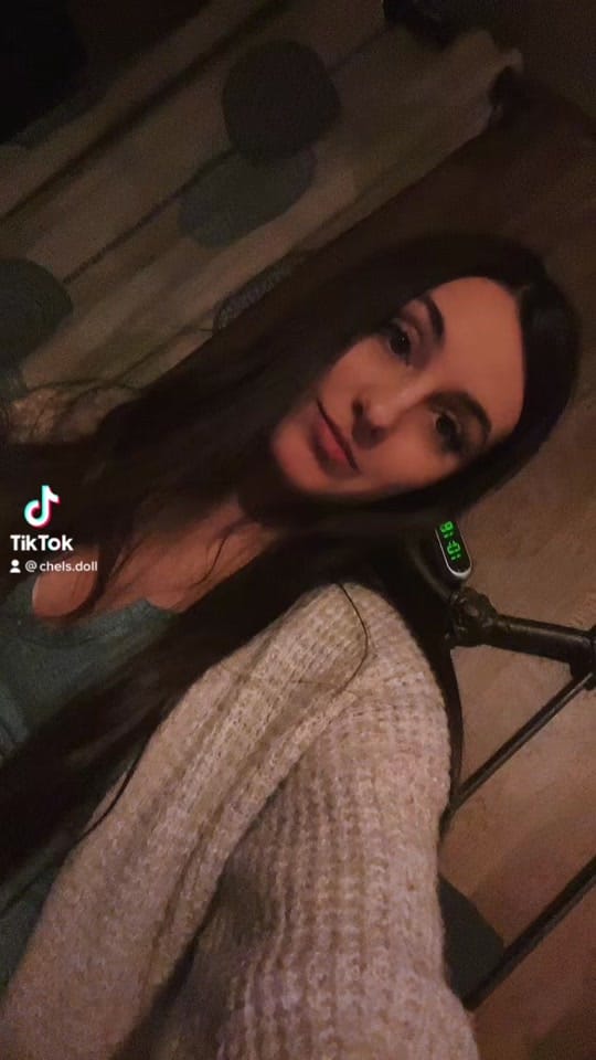 Post 1 by Chelsea LeAnn on TikTok (video)