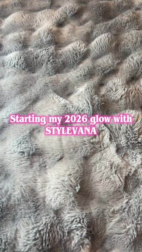 Post 8 by veeglowup on TikTok (video)