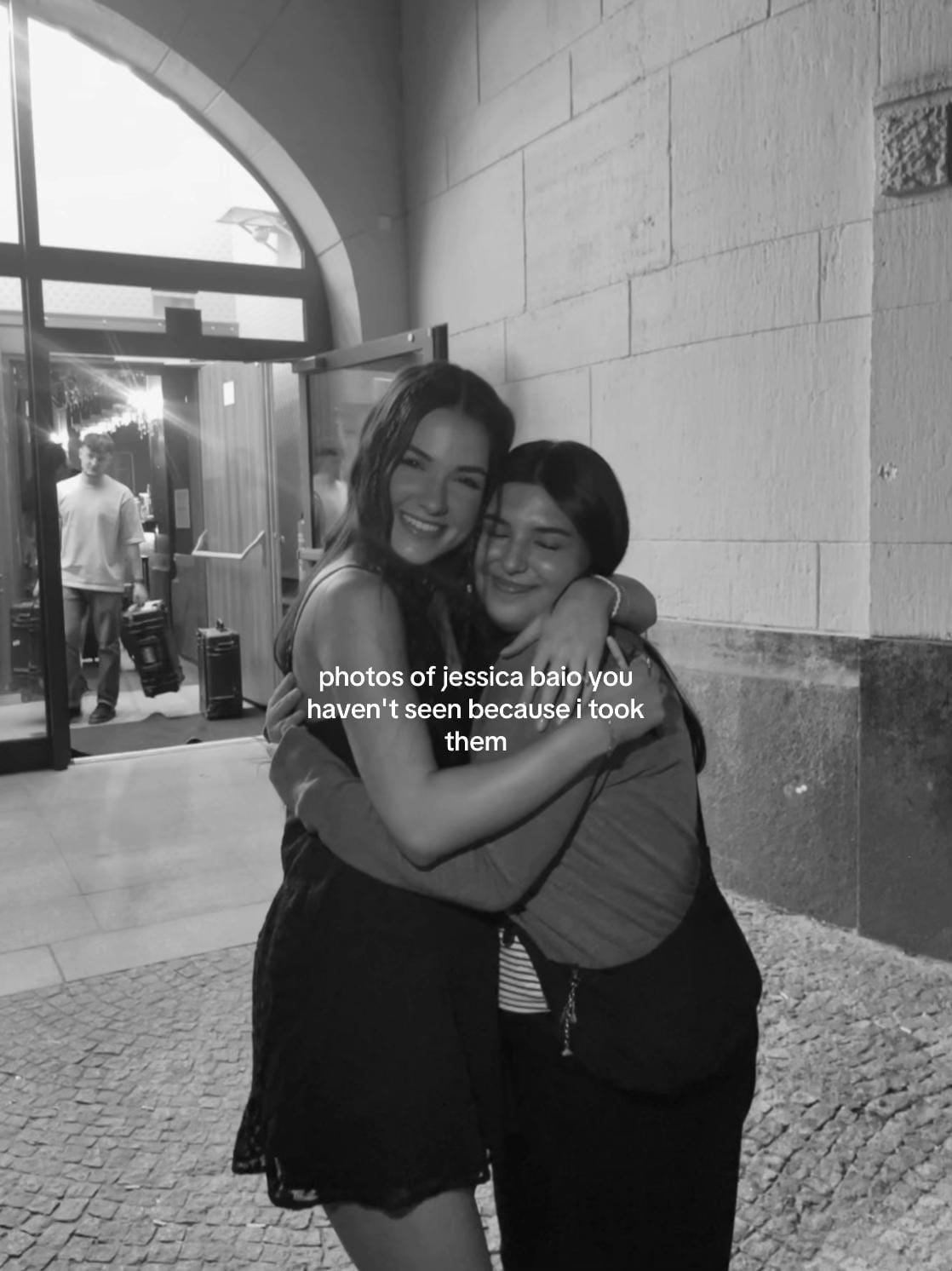 Post 3 by alinamusiic on TikTok (video)