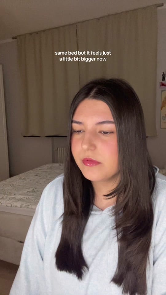 Post 5 by alinamusiic on TikTok (video)