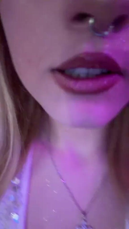 Post 4 by ᥫ᭡ on TikTok (video)