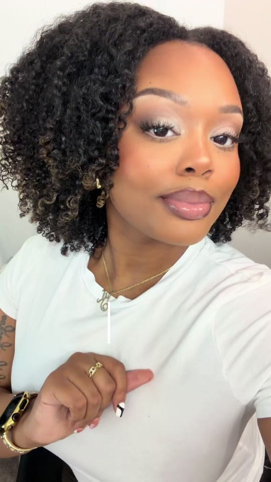 Post 4 by Kira | Beauty & Lifestyle on TikTok (video)