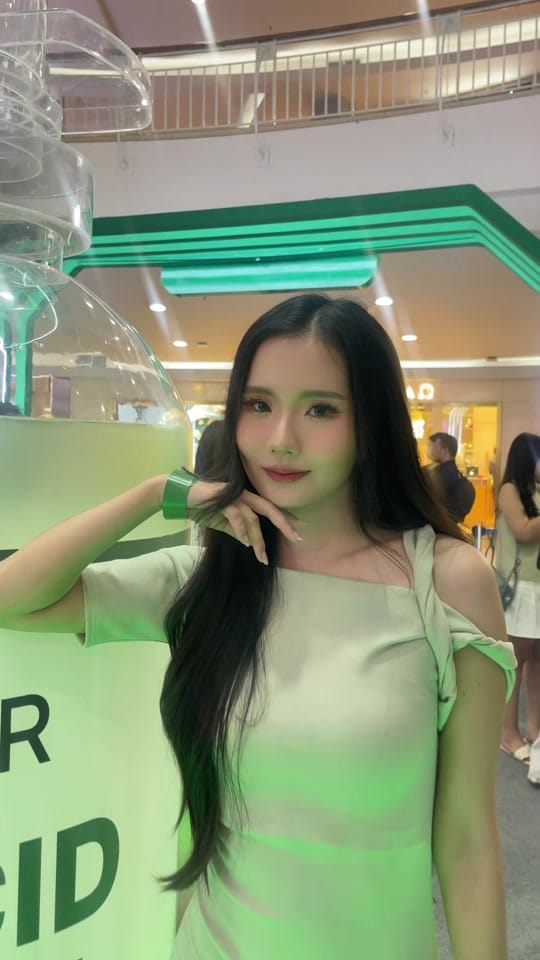 Post 1 by Chelsea Vasan on TikTok (video)