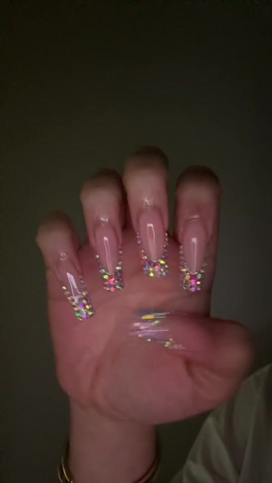 Post 5 by NailsbyAlvina💕 on TikTok (video)