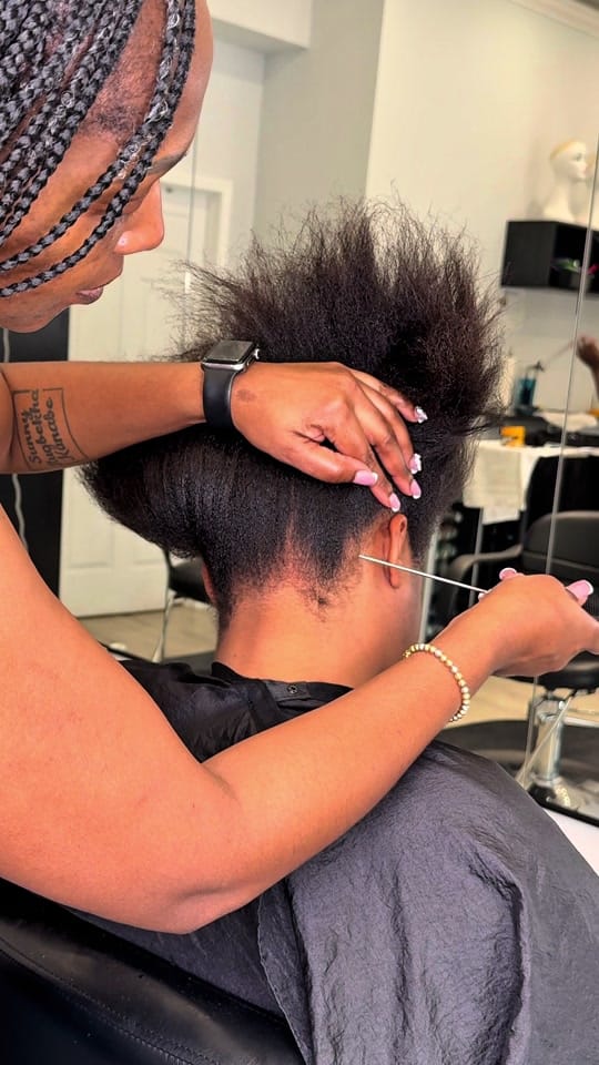 Post 10 by stylebylamsie on TikTok (video)