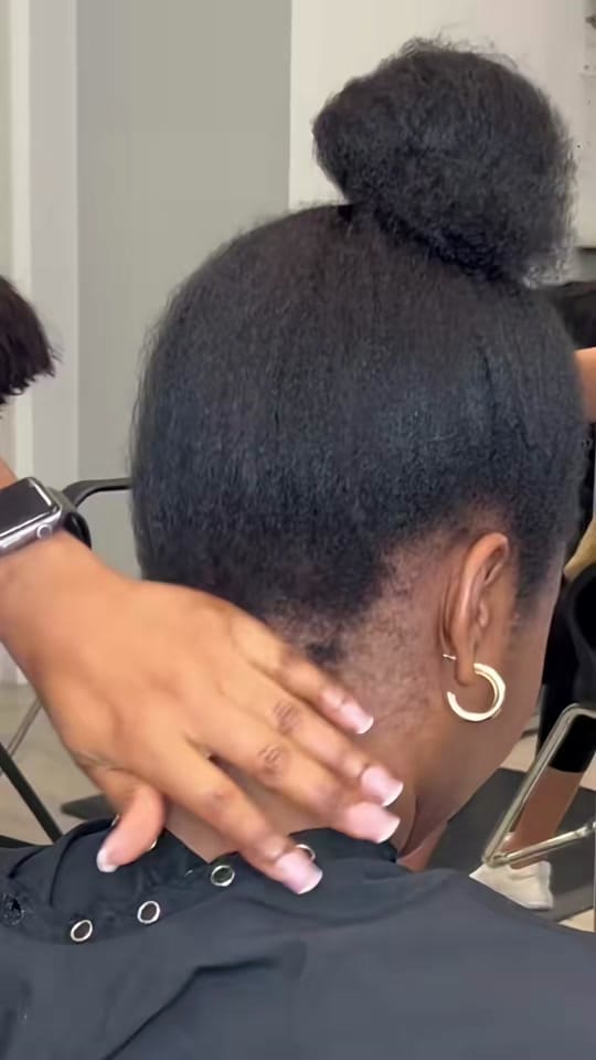 Post 8 by stylebylamsie on TikTok (video)