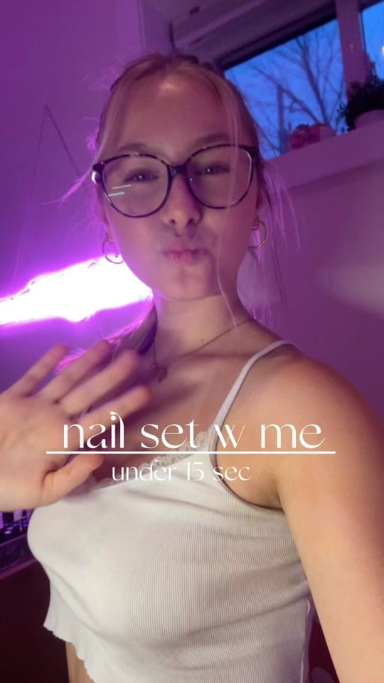 Post 5 by nailsbyrosane on TikTok (video)