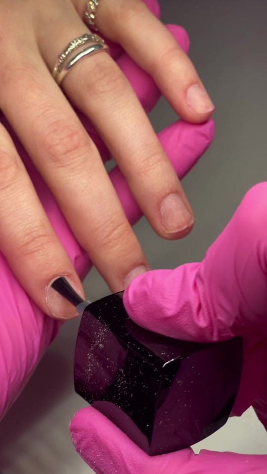 Post 1 by nailsbyrosane on TikTok (video)