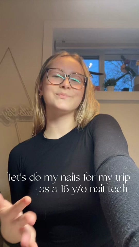 Post 6 by nailsbyrosane on TikTok (video)