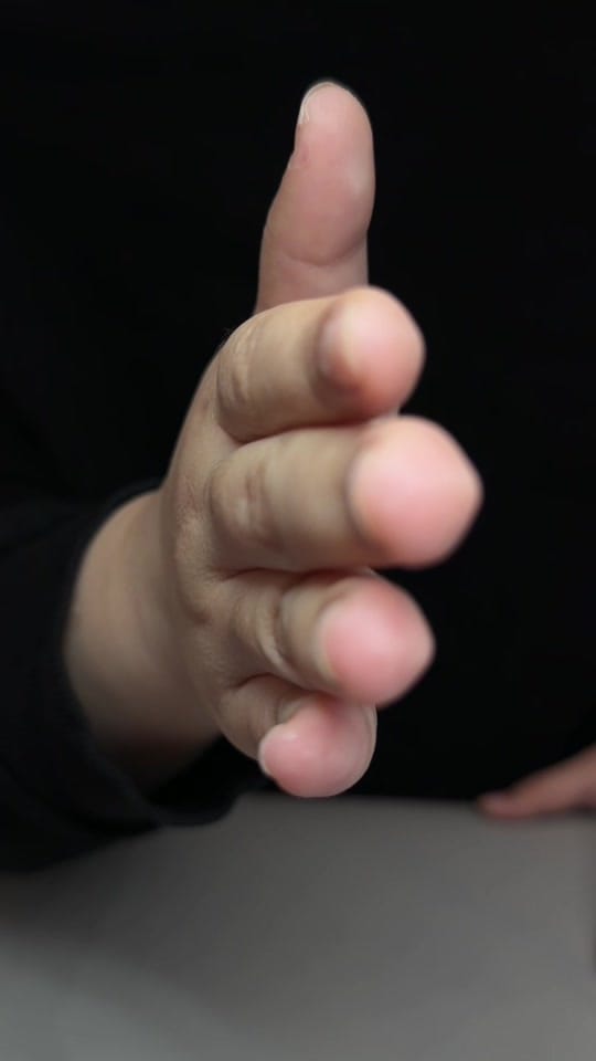 Post 8 by LILLY NAILS LOUNGE on TikTok (video)
