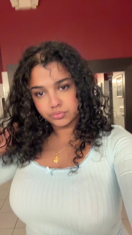 Post 8 by Snicks 💗 on TikTok (video)