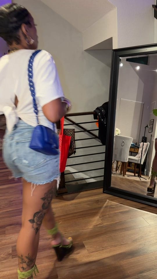 Post 4 by AlwaysChelsea on TikTok (video)