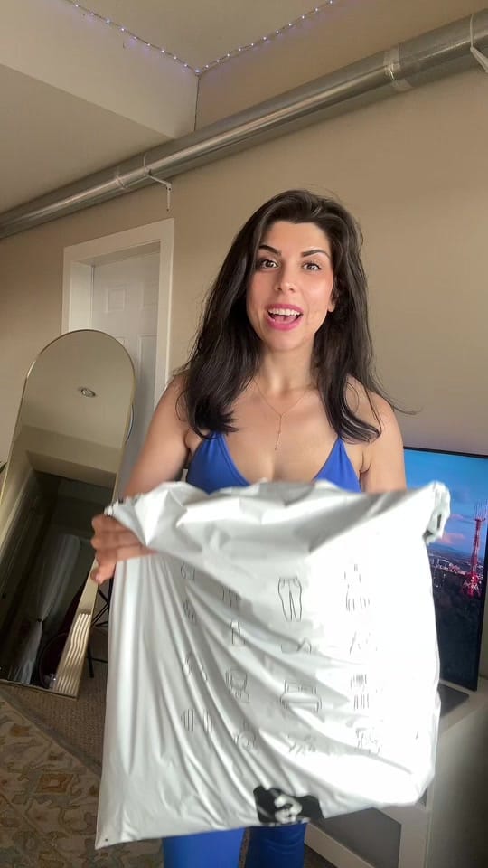 Post 4 by Farzad🫧 on TikTok (video)
