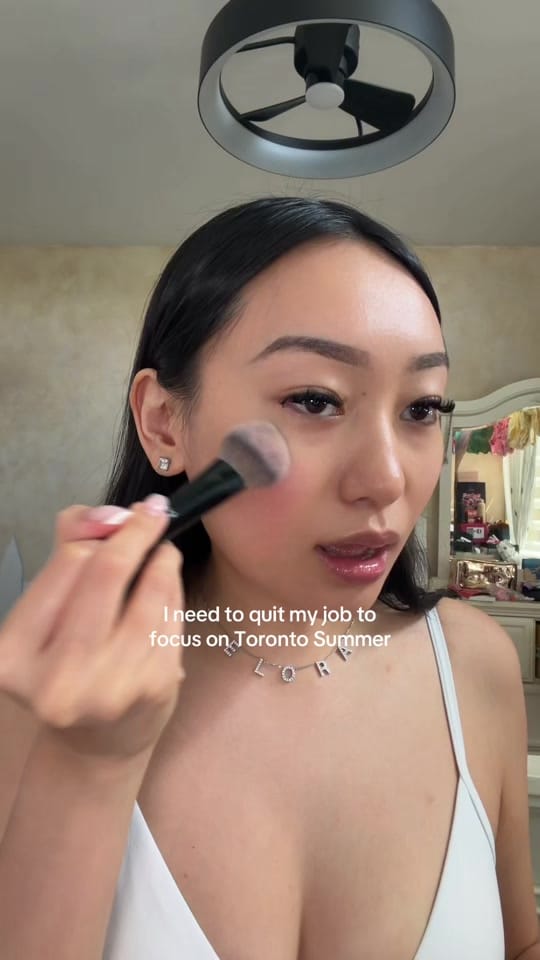 Post 2 by Elora Do on TikTok (video)
