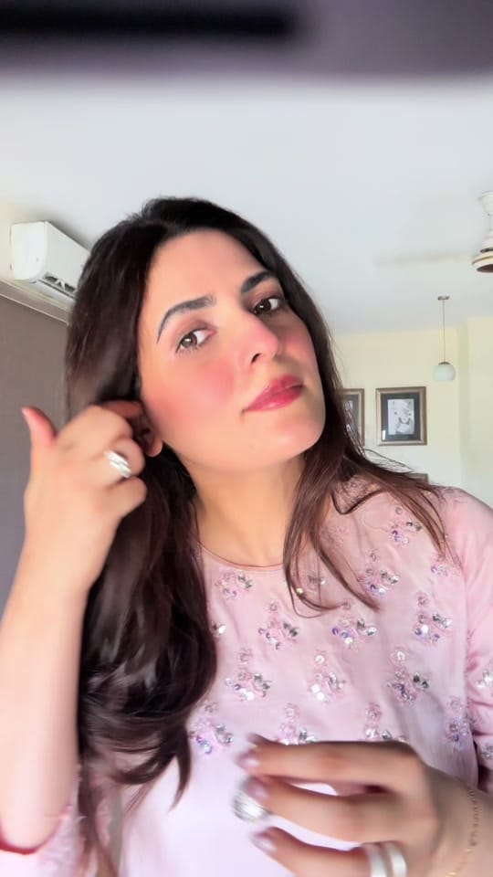 Post 3 by Rushnakhann on TikTok (video)
