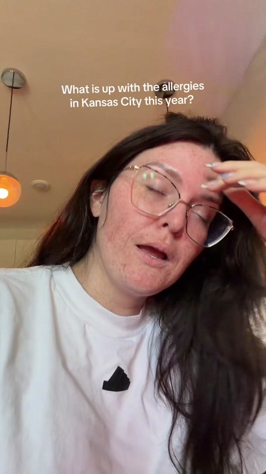 Post 5 by Larissa on TikTok (video)