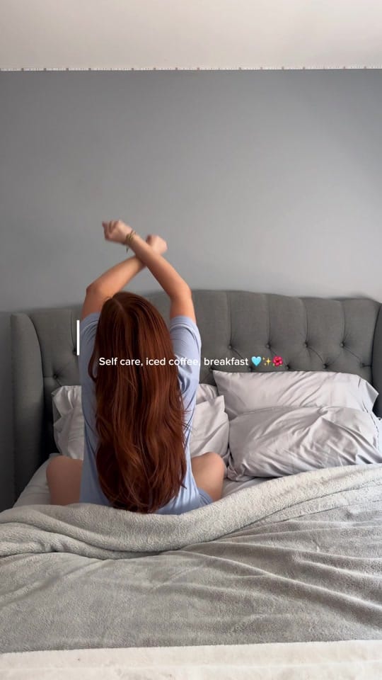 Post 2 by Demi Katsifolis on TikTok (video)