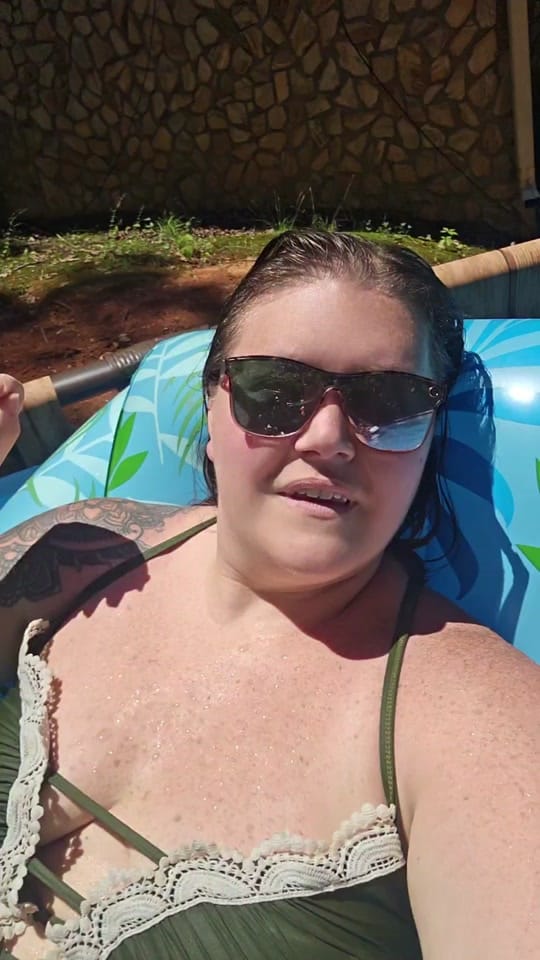 Post 4 by Chelsea Stevens on TikTok (video)
