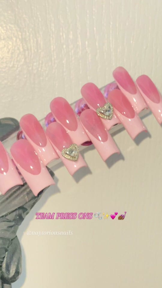 Post 10 by Naytorious Nails💕 on TikTok (video)