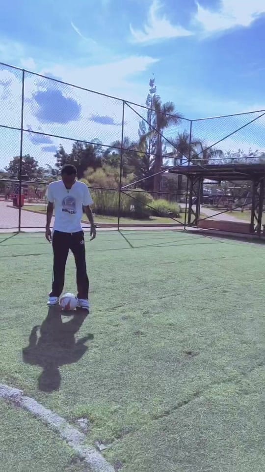 Post 2 by lamera on TikTok (video)