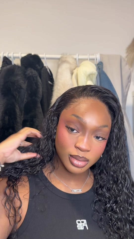 Post 10 by Loren Kimou on TikTok (video)