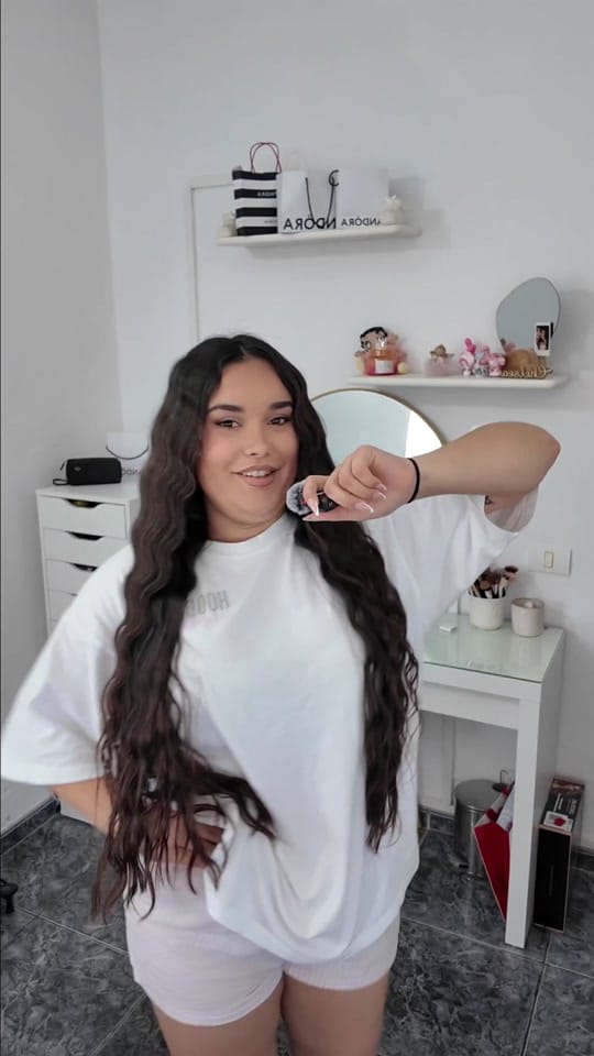Post 4 by Chelsea Marrero on TikTok (video)