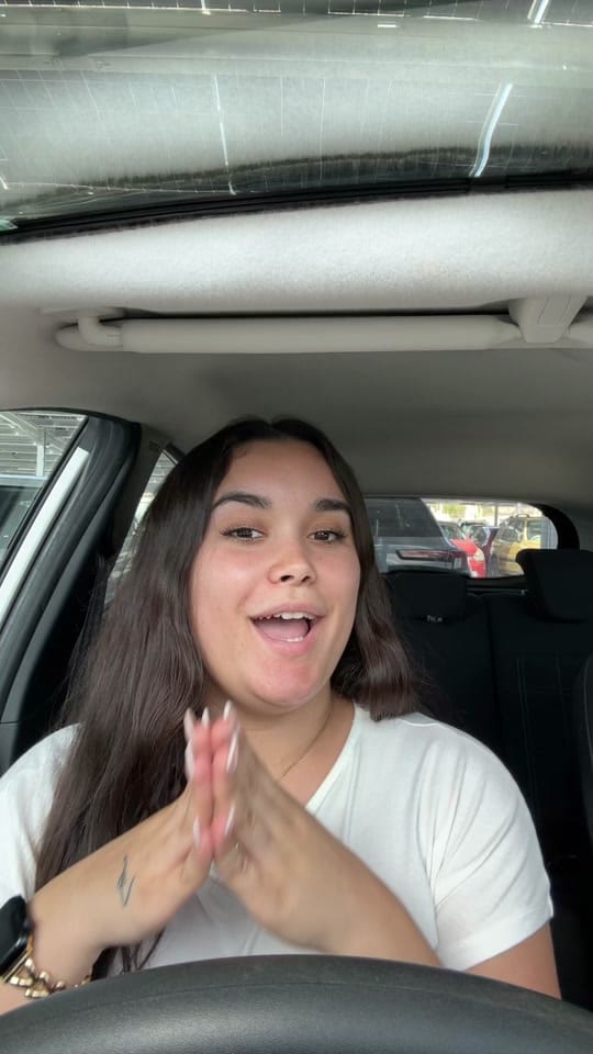 Post 1 by Chelsea Marrero on TikTok (video)