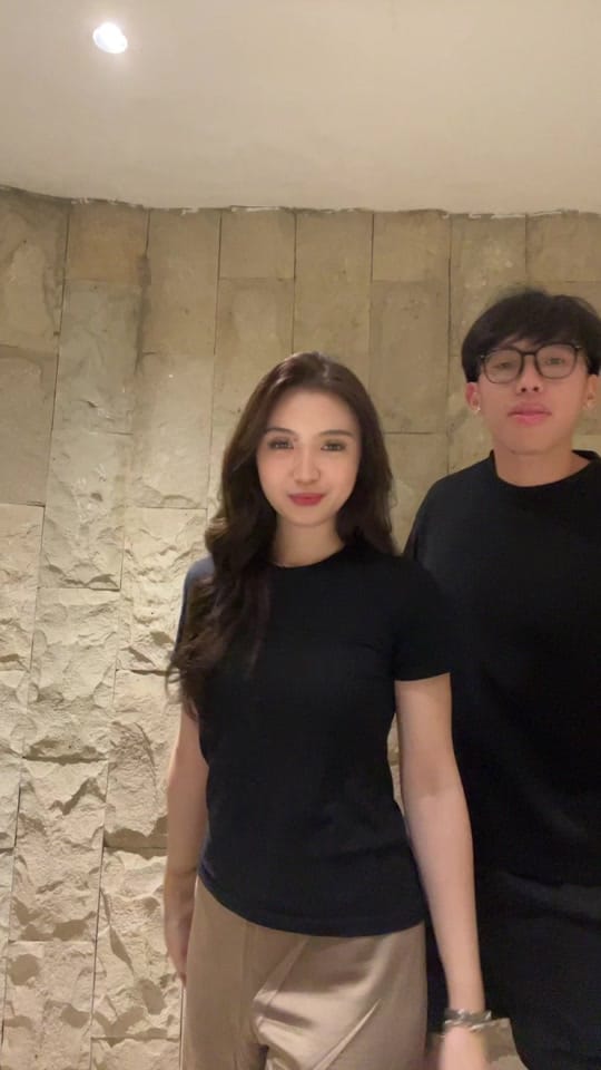 Post 9 by chelseaypari on TikTok (video)