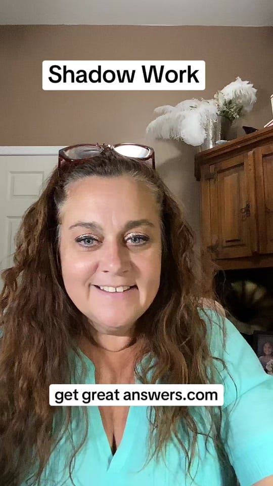 Post 4 by TheOfficialChelseaIntuitive on TikTok (video)