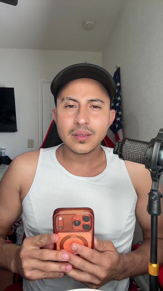Post 2 by Ferbeland on TikTok (video)