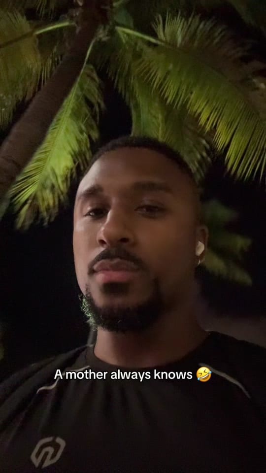 Post 1 by SESSLE on TikTok (video)