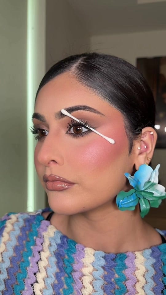 Post 2 by Mahi MUA on TikTok (video)