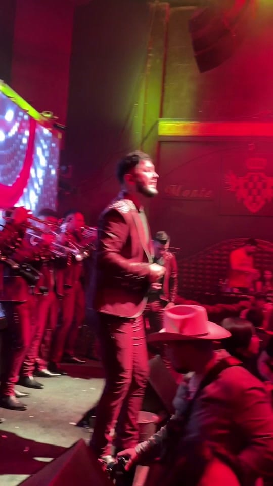 Post 10 by bandalafantasticaoficial on TikTok (video)