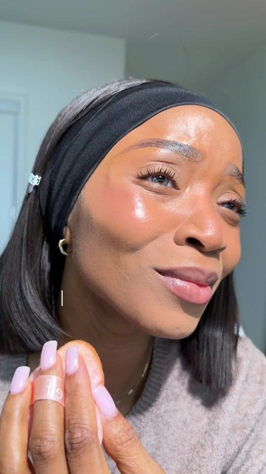 Post 3 by Eniola Olajide🌸 on TikTok (video)