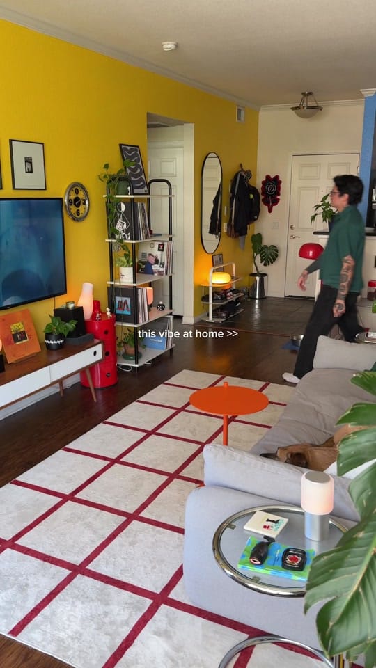 Post 6 by Andres on TikTok (video)