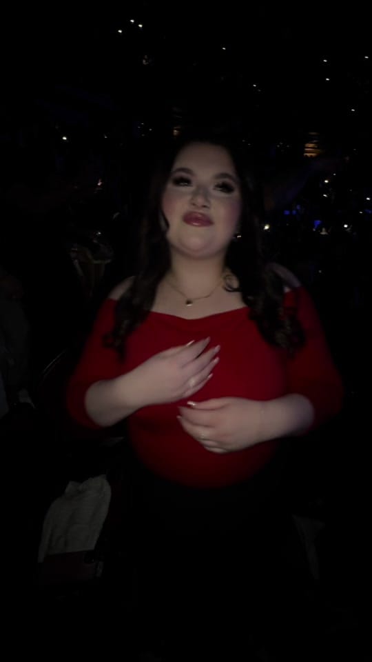 Post 2 by vikkie_lynn on TikTok (video)