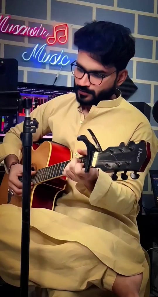 Post 5 by Musawir Nizamani on TikTok (video)