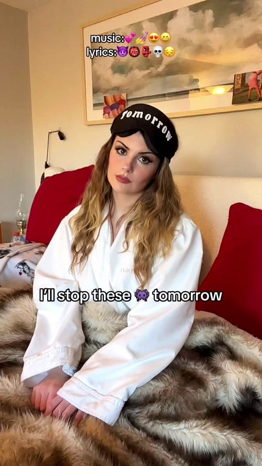 Post 2 by chelsea collins on TikTok (video)