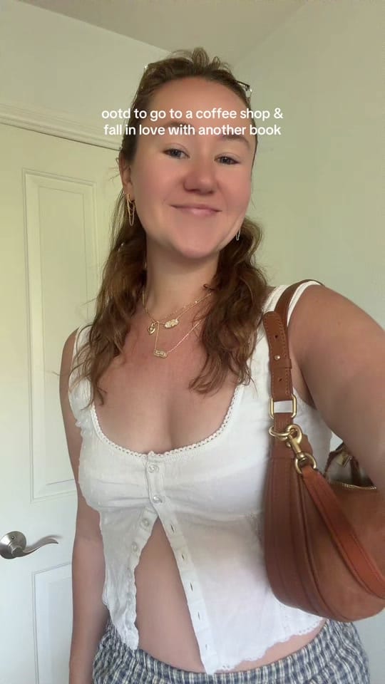 Post 6 by Elle Cunning on TikTok (video)