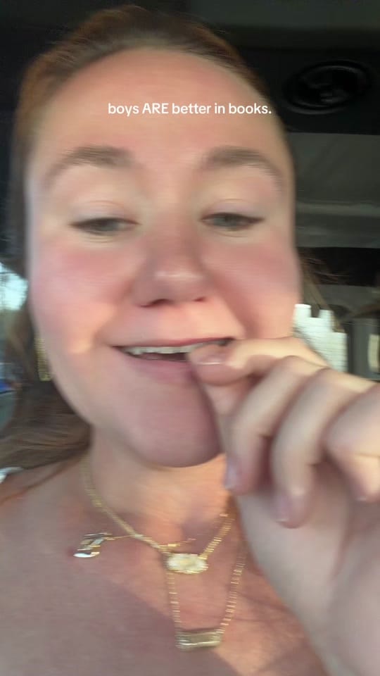 Post 4 by Elle Cunning on TikTok (video)